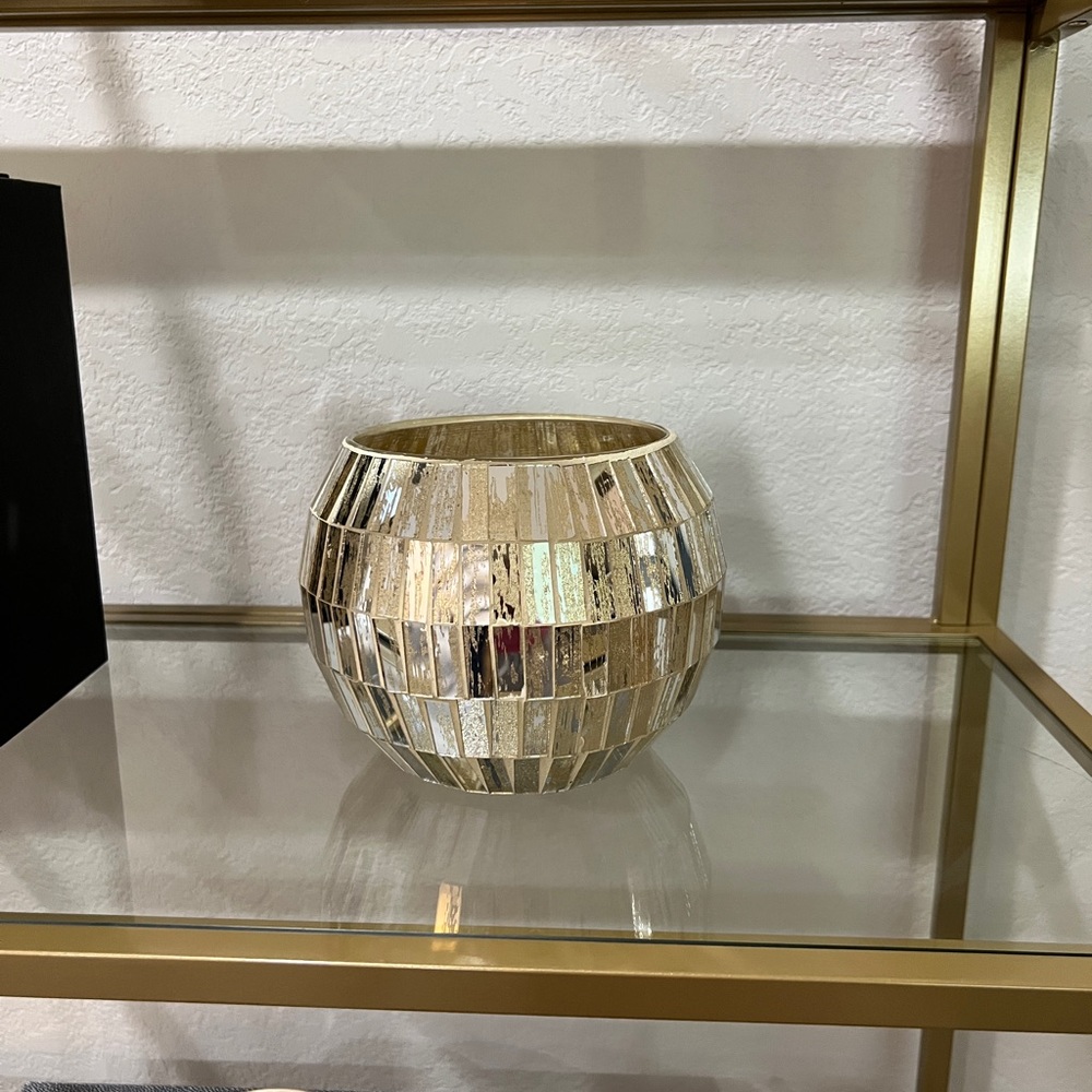 Mirrored Vase